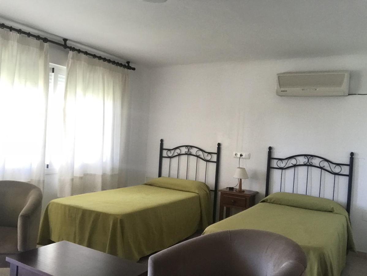 Hostal Esperanza Benajarafe Buitenkant foto