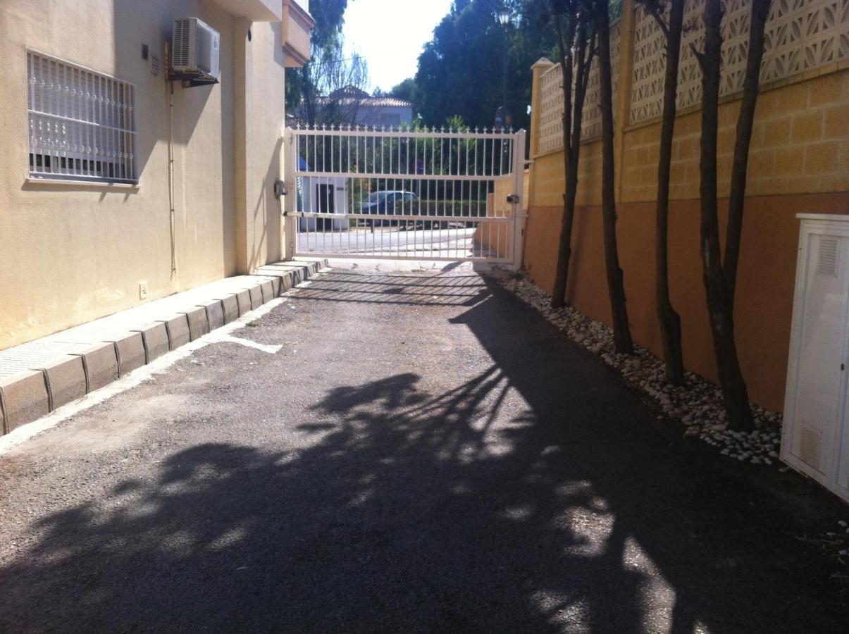 Hostal Esperanza Benajarafe Buitenkant foto